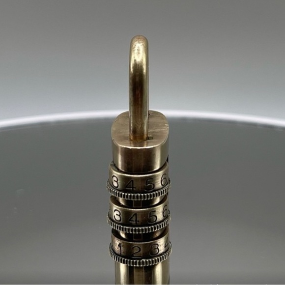 Authentic Vintage Louis Vuitton Brass Dial Lock Combination Padlock - Picture 3 of 4